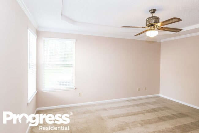 Building Photo - 471 Moby Dick Dr N