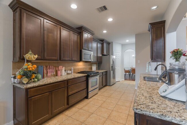 Building Photo - 51 N Marshside Pl
