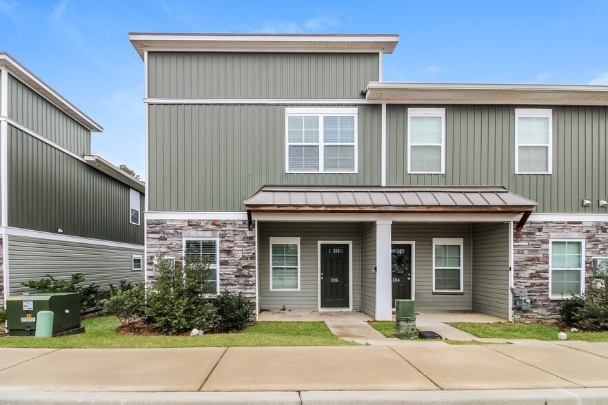 Building Photo - 306 High Grv Wy