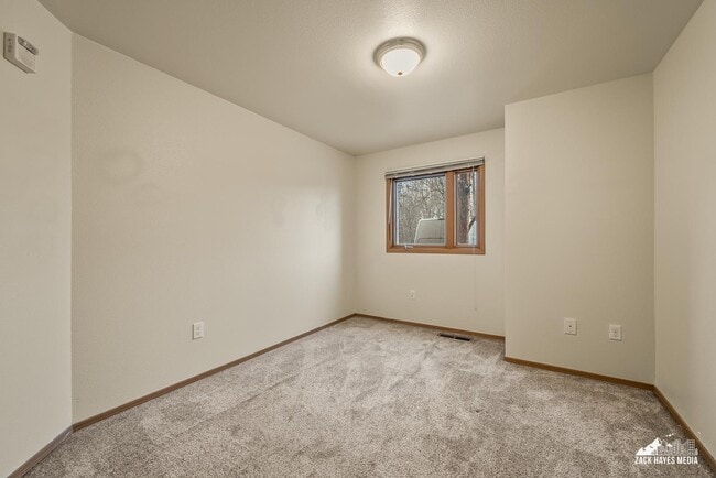 Building Photo - 4611 Juneau St