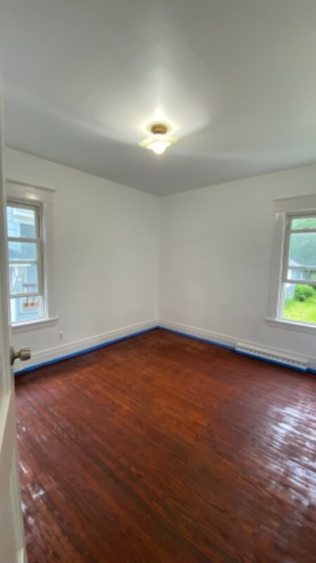 Building Photo - 43 Andrews Ave