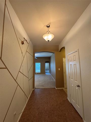 Primary Photo - 1240 W Cottonwood Dr