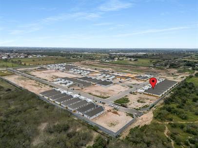 Building Photo - "Spacious & Modern 3-Bedroom Haven in McAllen – 1050 Sq. Ft. of Comfort!"