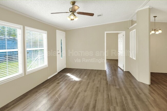 Building Photo - 3321 Peachtree Hill Rd