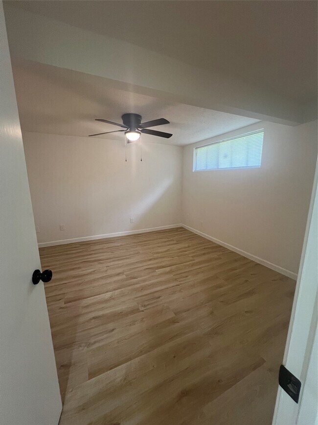 Building Photo - 6829 Driftwood St