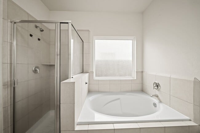 Building Photo - 13710 Evansdale Ln