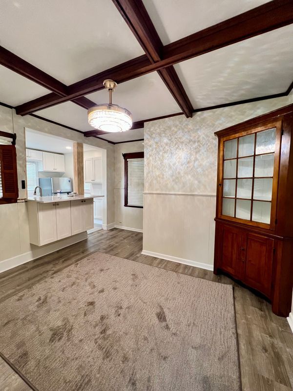 Building Photo - 222 Berlin Rd N