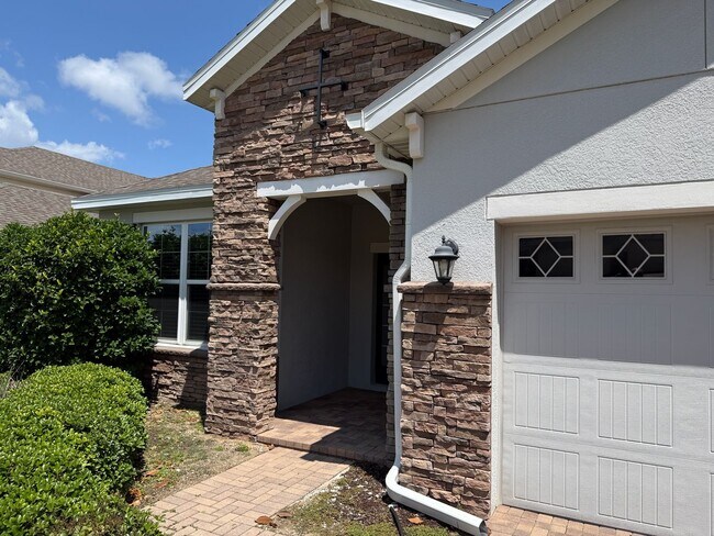 Building Photo - BEAUTIFUL 4 BEDROOMS, 3 BATHS,  SINGLE FAMILY HOME IN HARVEST LANDING IN CLERMONT