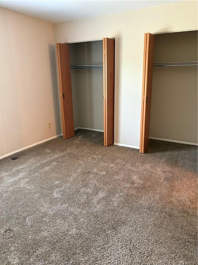 Building Photo - 6078 Norwell Dr