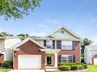 Building Photo - 1324 Gates Cir SE