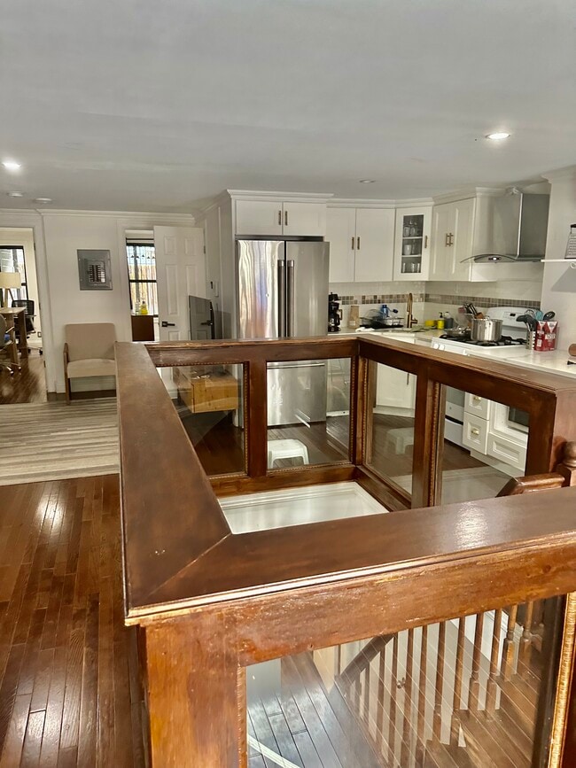 Building Photo - 308 Clifton Plz