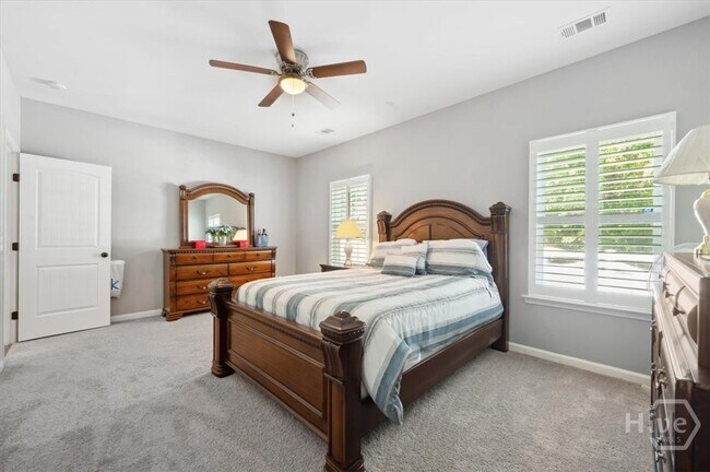 Building Photo - 3 Swallow Tail Cir