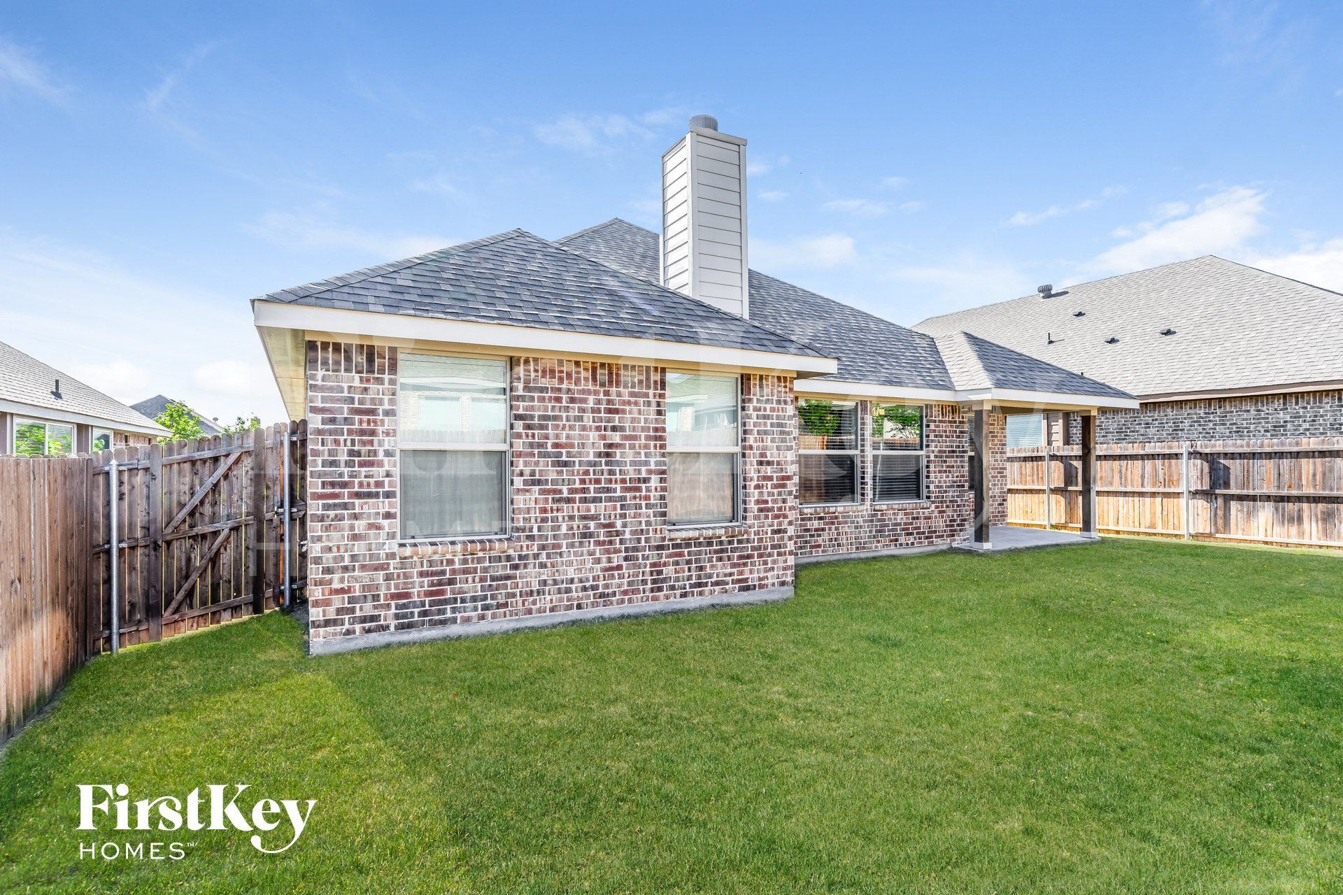 Building Photo - 222 Carson Dr