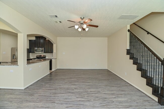 Building Photo - 14511 Roaring Fork Ln