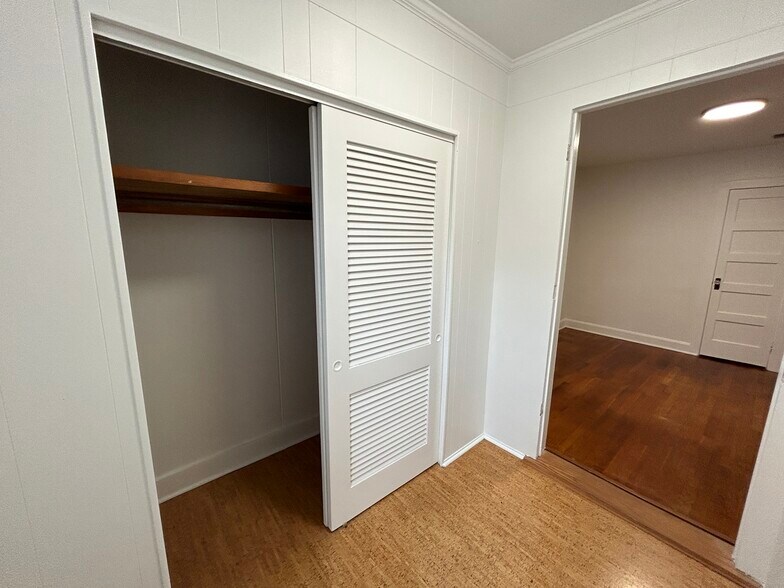 Building Photo - 2114 Arcadia Pl