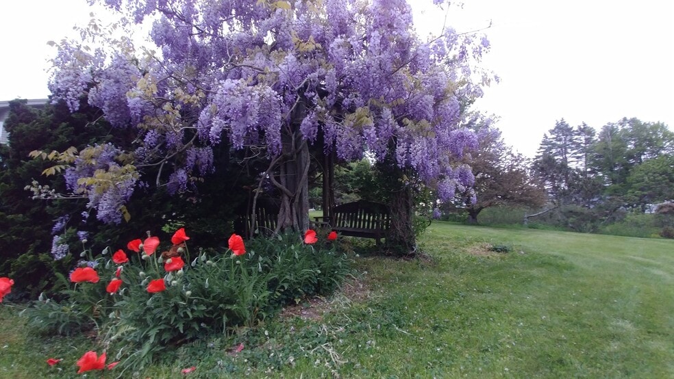 Building Photo - 43 Ocean Dr