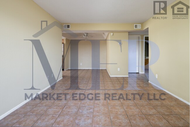 Building Photo - 2Bed/2Bath Home at Alma School/Southern! $...
