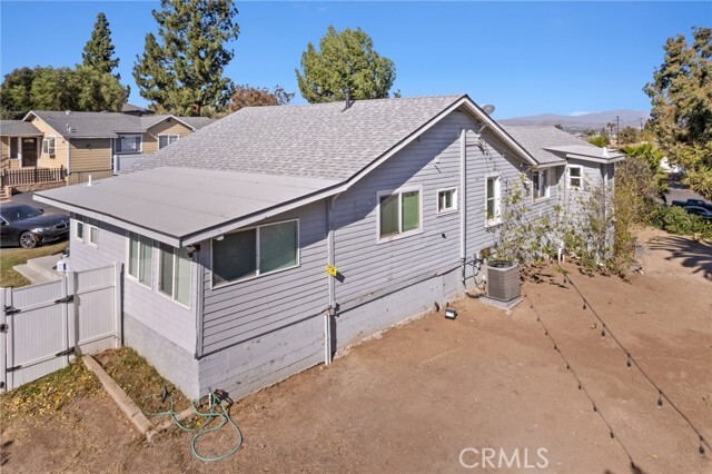 Building Photo - 16801 E Buena Vista Ave