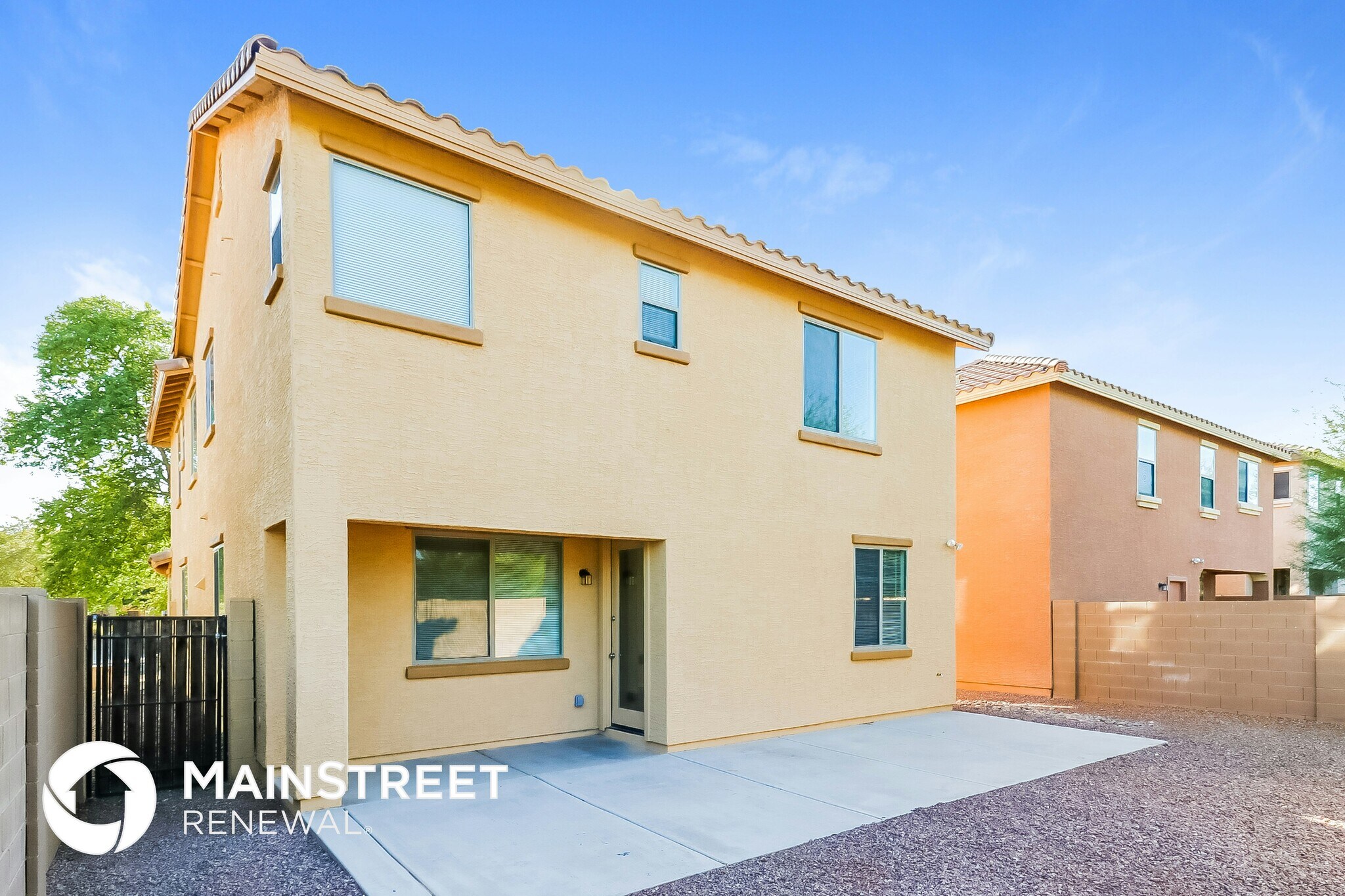 Building Photo - 15418 W Laurel Ln