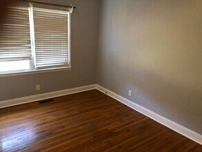 Building Photo - 3BR/2BA Home with Huge Fenced Yard, Fire pit Area & Storage Shop