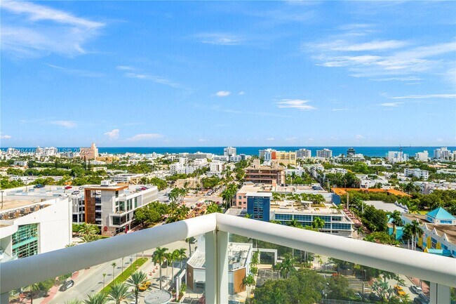 Building Photo - 450 Alton Rd