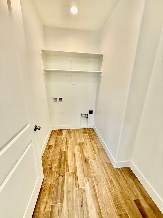 Building Photo - Brand New Four-Bedroom Home in Hurricane