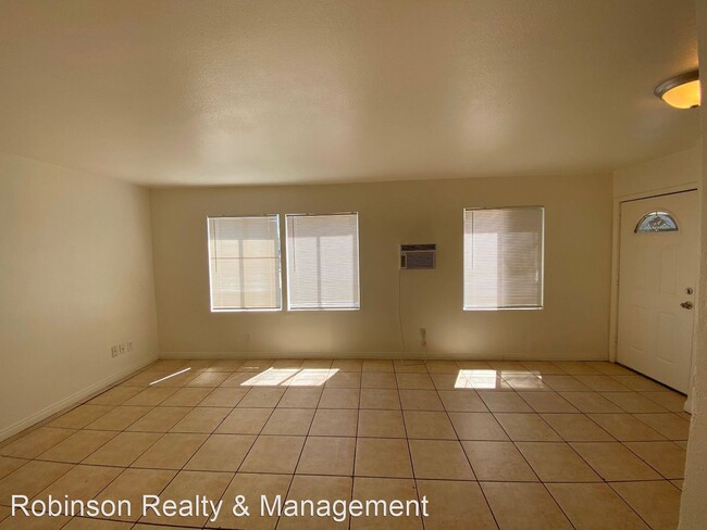 Building Photo - 1420 Putnam Ave
