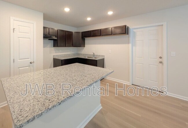 Building Photo - 1259 Bridier St