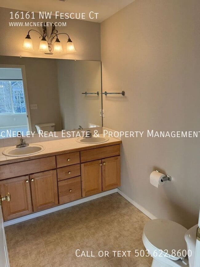 Building Photo - 16161 NW Fescue Ct