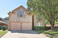 Building Photo - 10511 N Shadowdale Dr