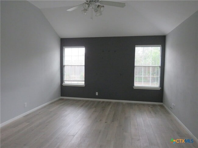 Building Photo - 18913 Leigh Ln