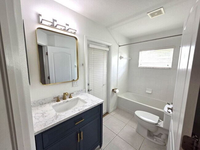 Building Photo - 3214 Prairie Iris Dr