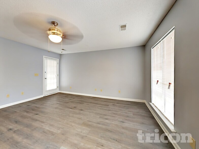 Building Photo - 233 Barger Cir