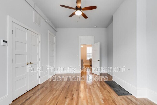 Building Photo - 1302 Floyd Ave
