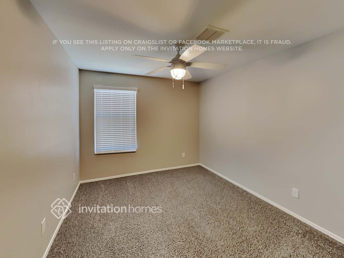 Building Photo - 1102 Canyonlands Ct