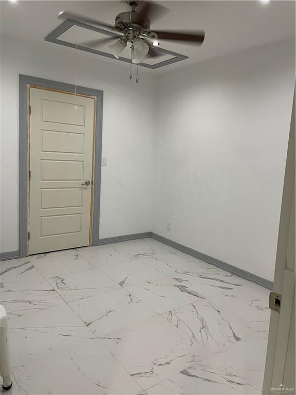 Building Photo - 26 Country Club Dr