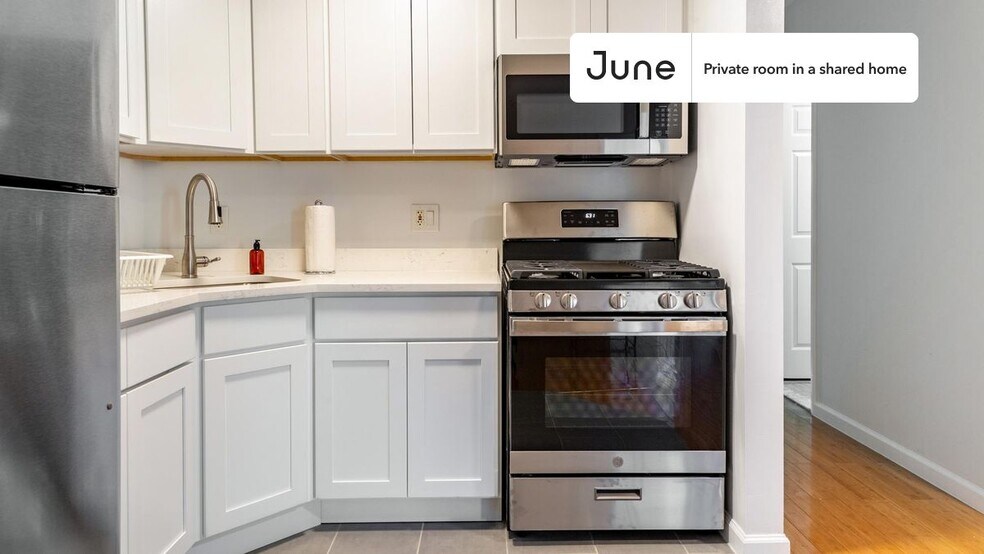 Building Photo - Room in Shared 4 bed/2 bath home in Flatbush