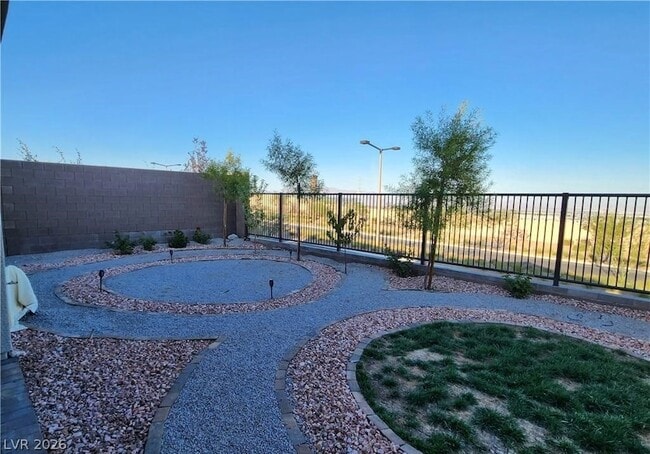 Building Photo - 130 Nine Mile Creek Dr