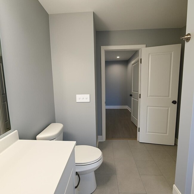 Building Photo - 193 S Lincoln St