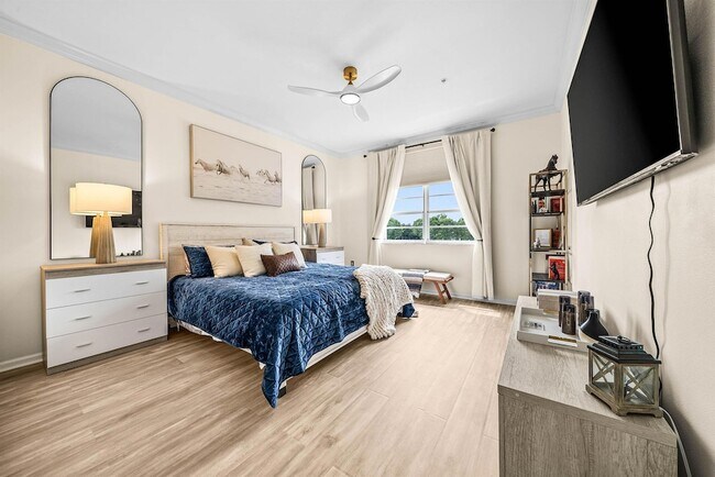 Building Photo - 11720 St Andrews Place St