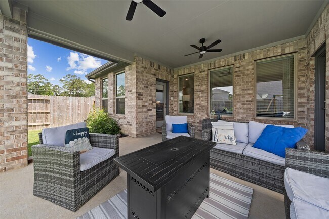 Building Photo - 21307 Fresno Brk Cir