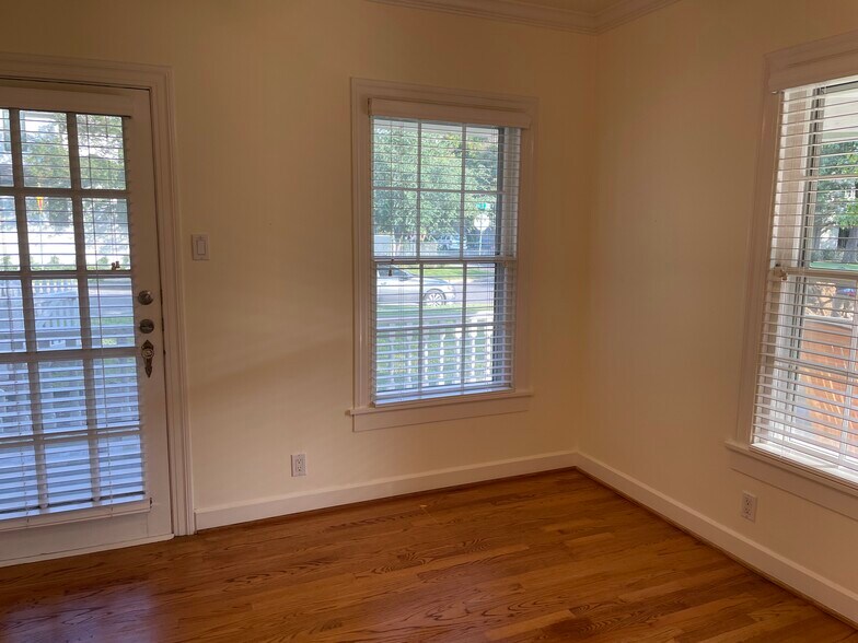 Front bedroom - 1500 Preston Ave