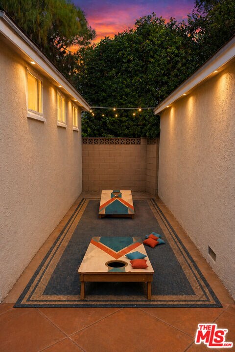 Building Photo - 17345 Hamlin St