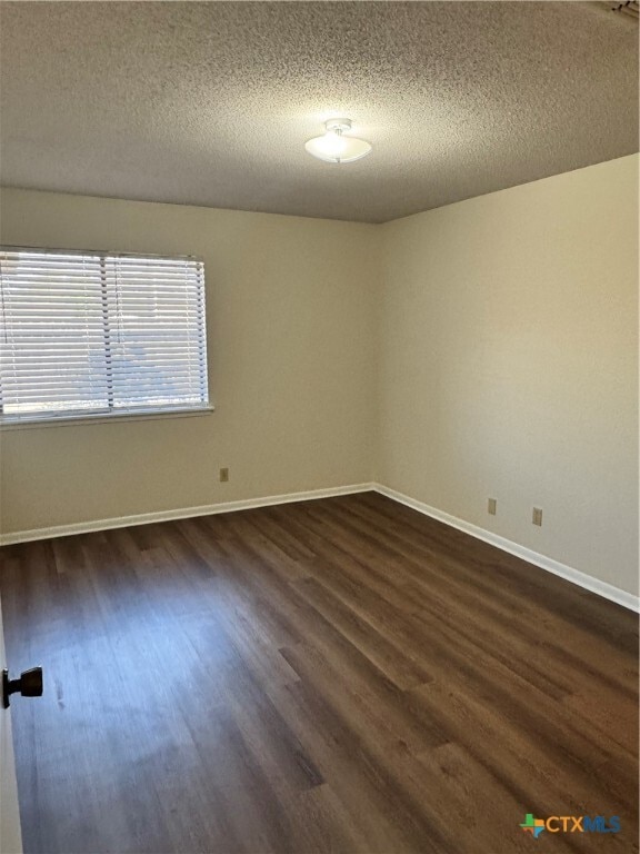 Building Photo - 118 Rattan Dr