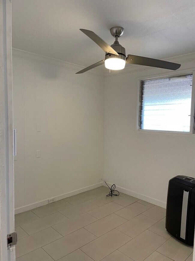 Building Photo - 2 Bedroom, 1 Bath House Across The Street ...