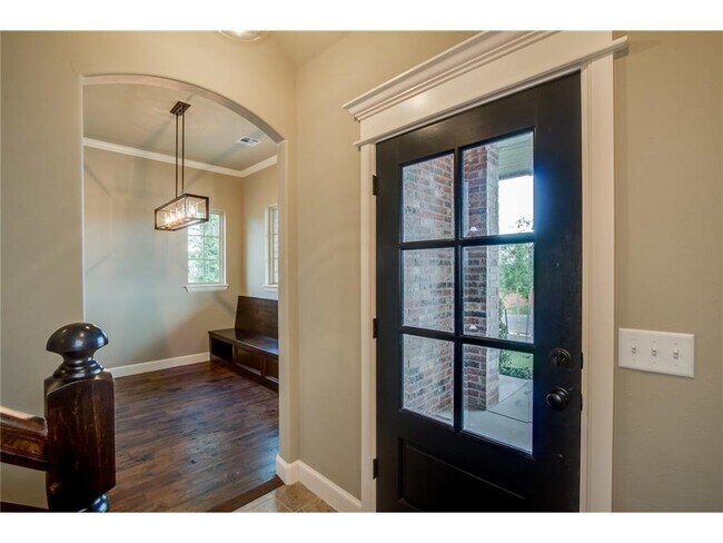 Building Photo - NEWER HOME  FOR LEASE IN EDMOND