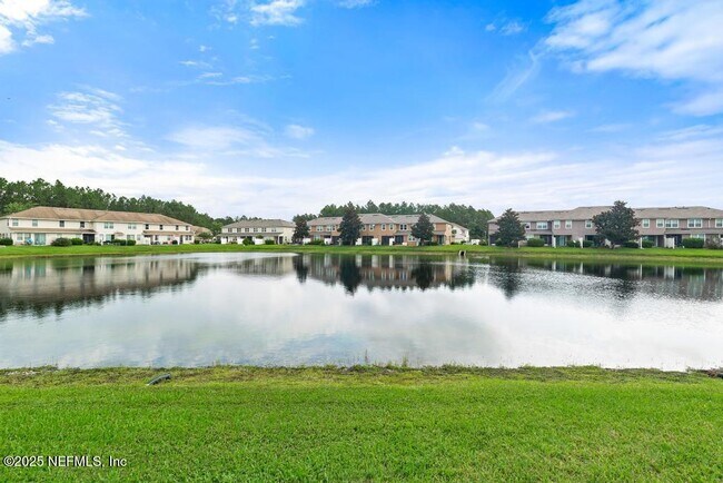 Building Photo - 6019 Bartram Village Dr