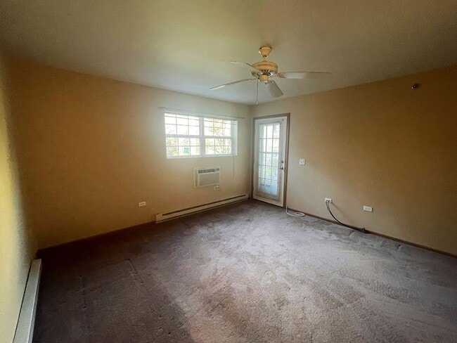 Building Photo - 310 Cunat Blvd