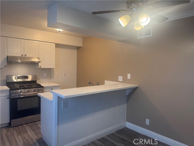 Building Photo - 1733 Normandy Pl