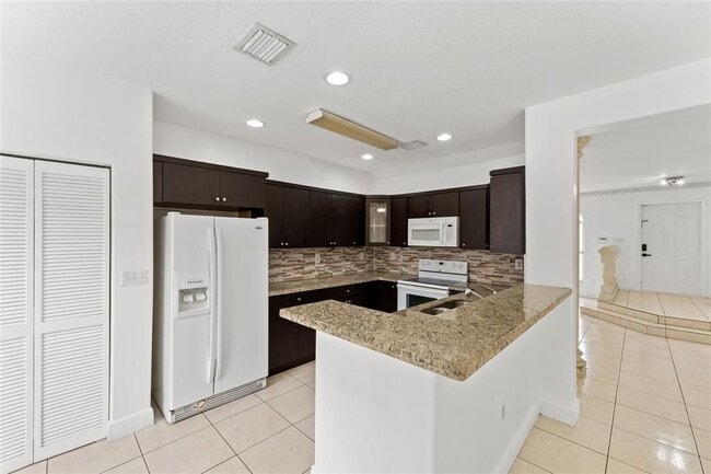 Building Photo - 10819 NW 51st Ln
